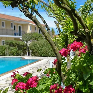 Moulinos Apartment Svoronata